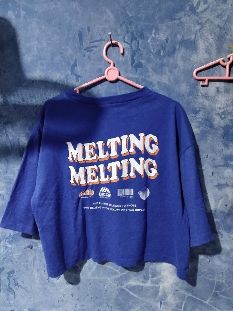 crop top lengan 3/4, foto 2