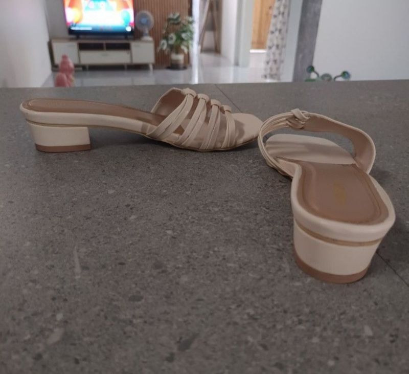Wedges hak tahu, foto 4