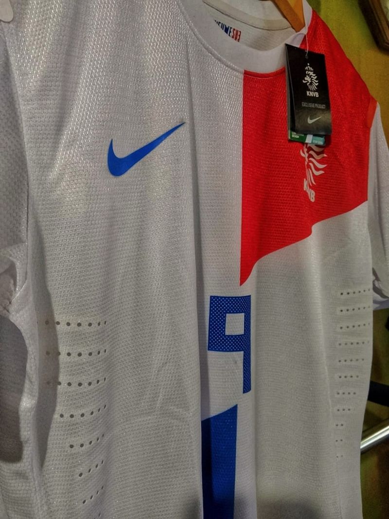 Jersey away Belanda 2012/13 Pi Go, foto 2