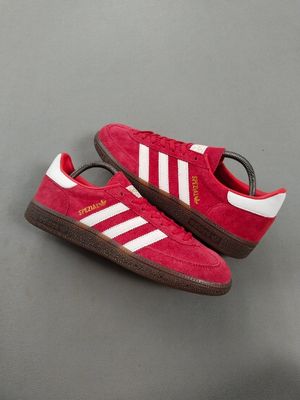 adidas spesial