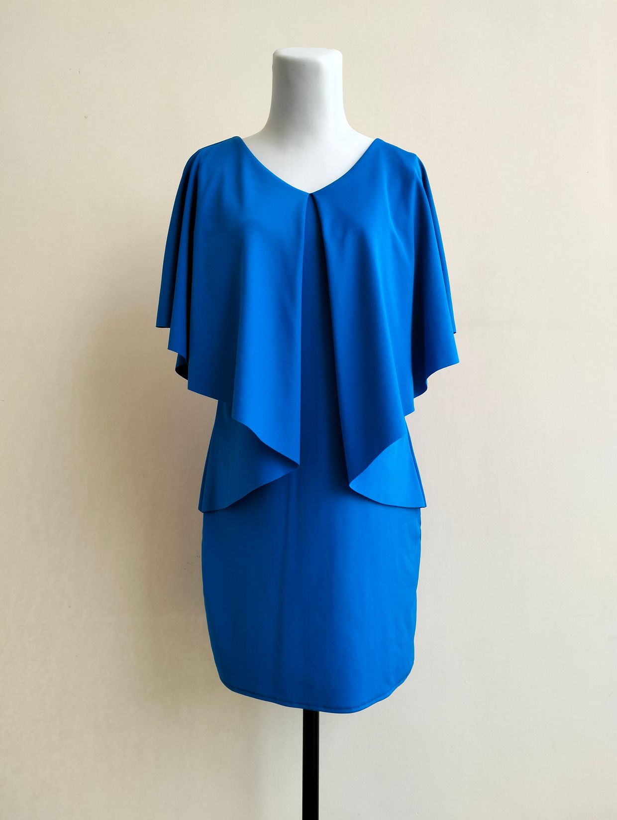 Dress Scuba Premium