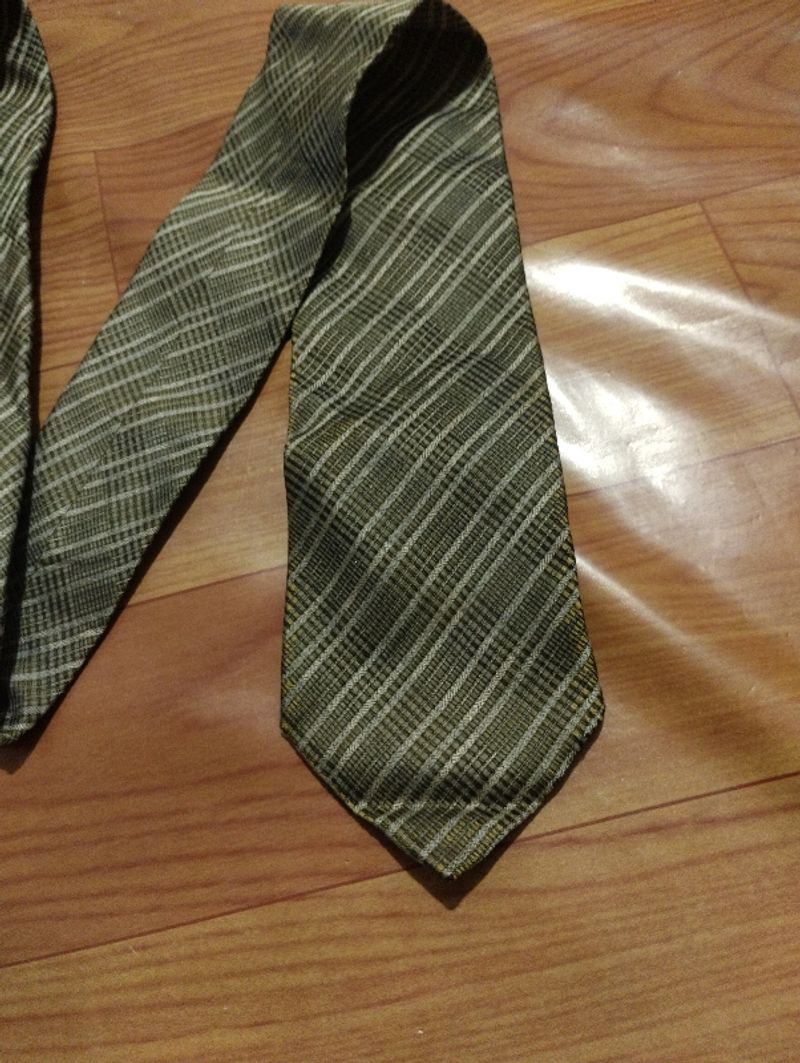 Issey Miyake necktie, foto 2