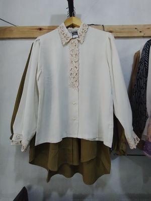 Kemeja blouse