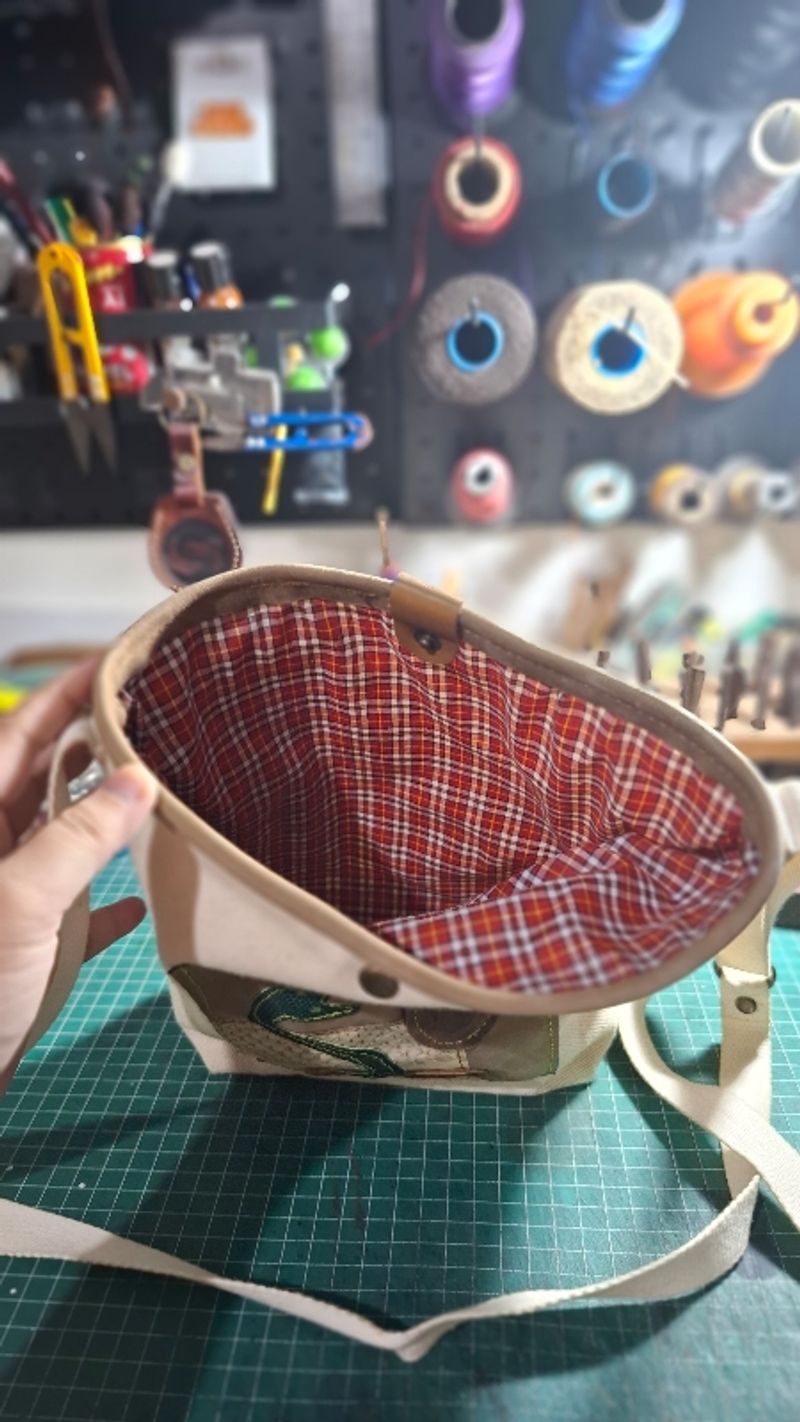 TAS LUCU, foto 2