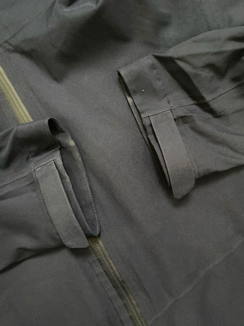 Uniqlo Blocktech Jacket Navy Water Resistance, foto 5