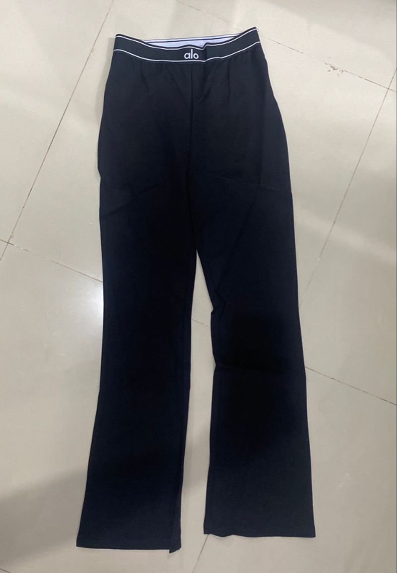Set Alo Yoga Suit Spring 2021 Collection, foto 4