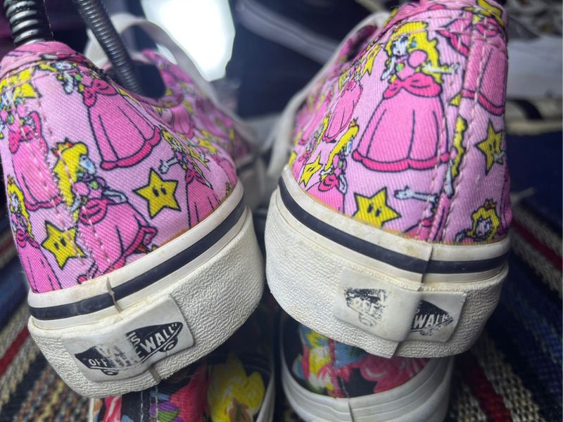 Sepatu Sneakers Vans Princess Disney, foto 4