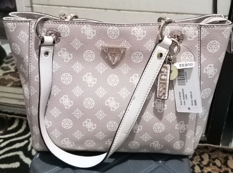 Tas Guess, foto 2