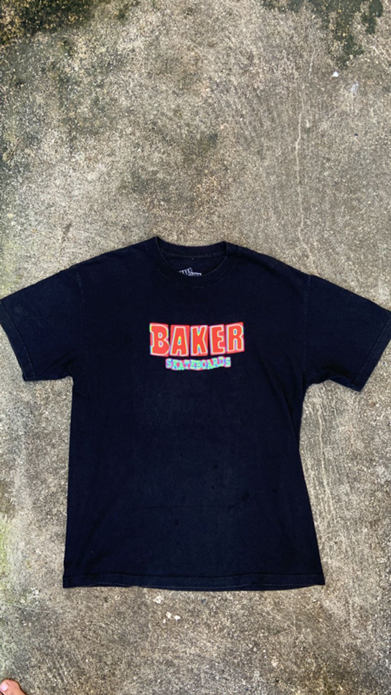 available tshirt baker skateboards, foto 2