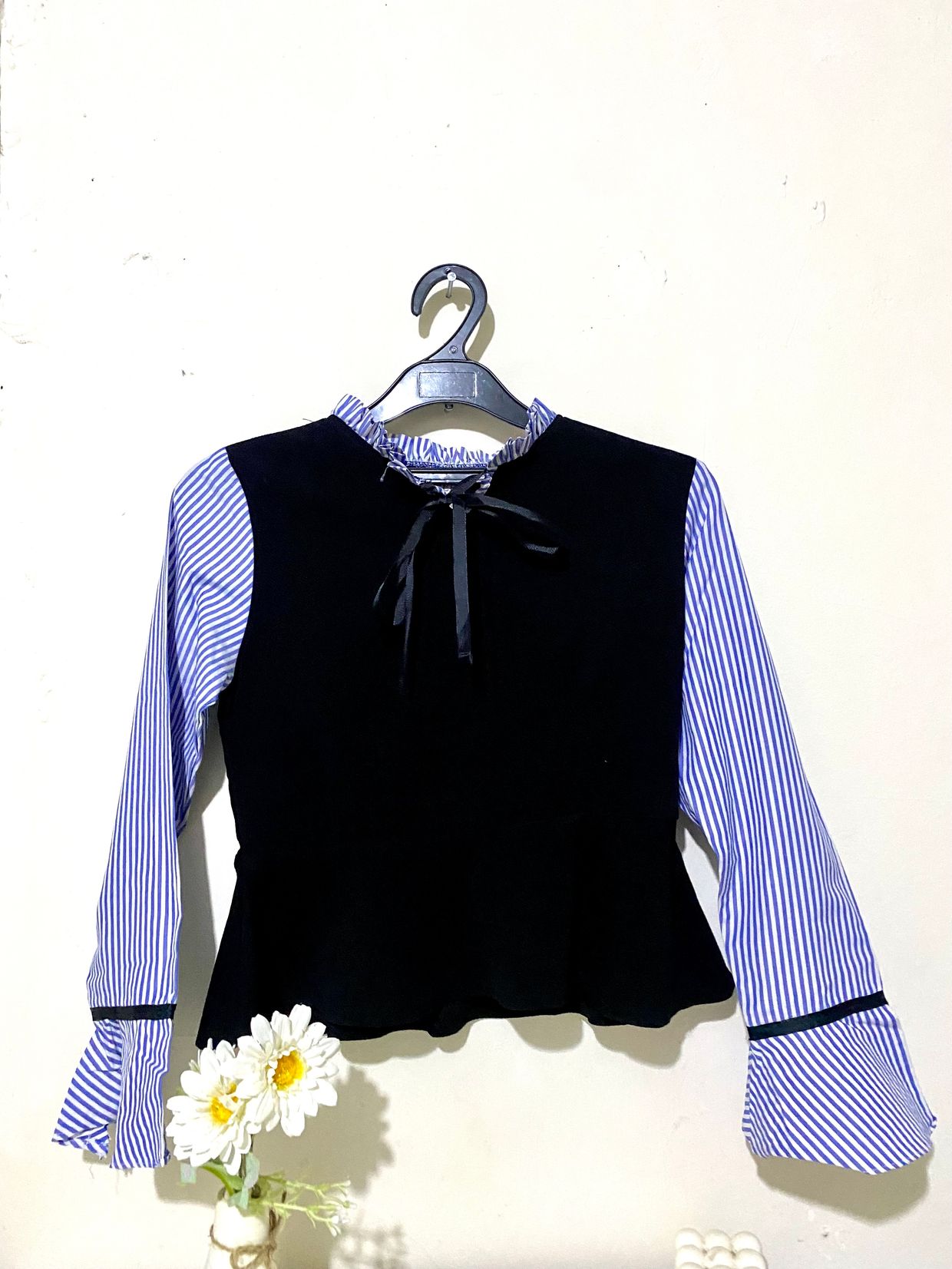 Coquette Casual Blouse Wanita black blue