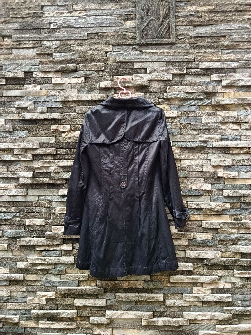 Blazer coat hitam Glossy megar, foto 3