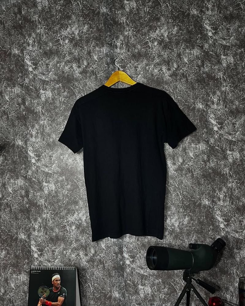 Adidas Kaos Hitam, foto 2