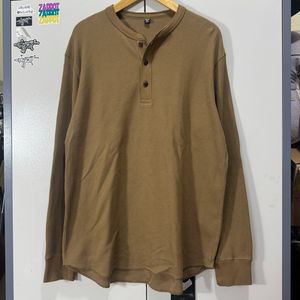 Uniqlo henley neck basic waffle Longsleeve tshirt