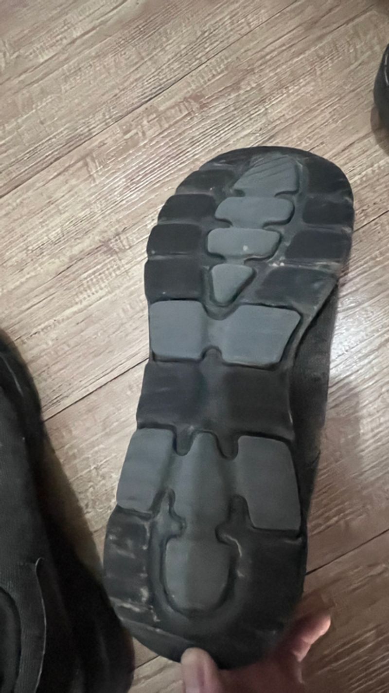 sepatu skechers, foto 4