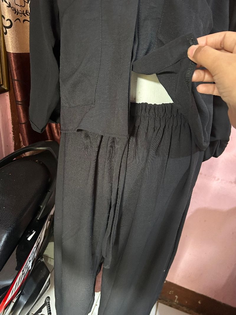 Setelan crinckle hitam, foto 5