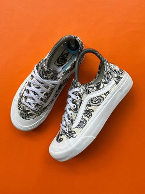 vans decon