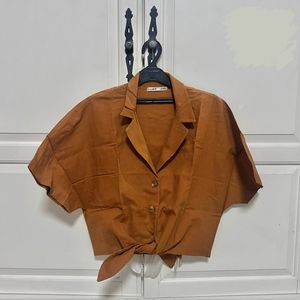 Pull & Bear Crop Top Linen Blouse Shirt Ikat Depan