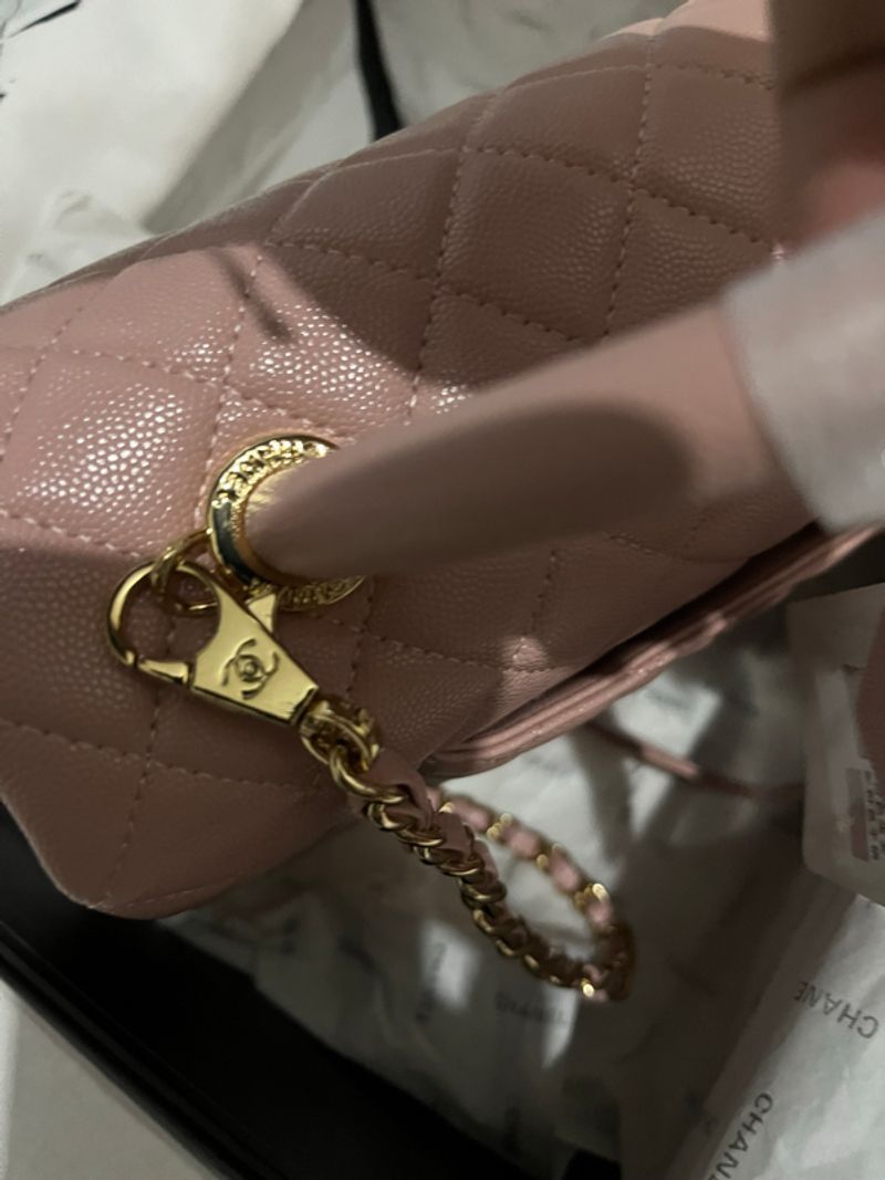 Chanel coco handle medium caviar leather, foto 8
