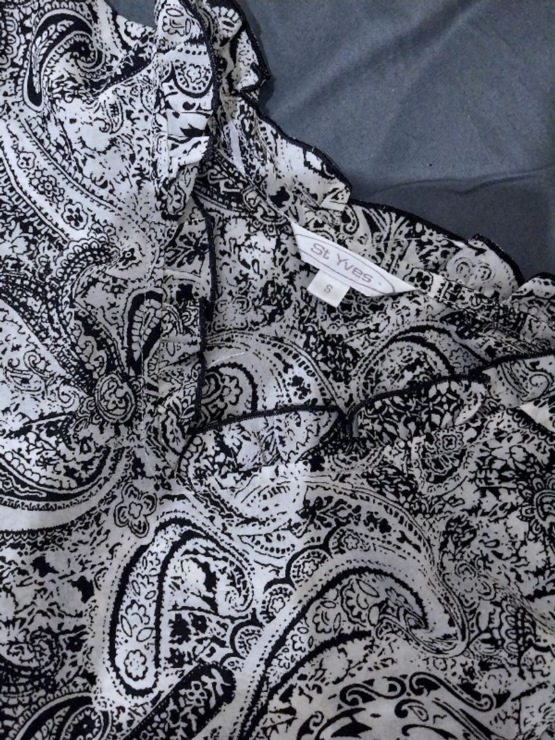 St. Yves Blouse Motif, foto 2