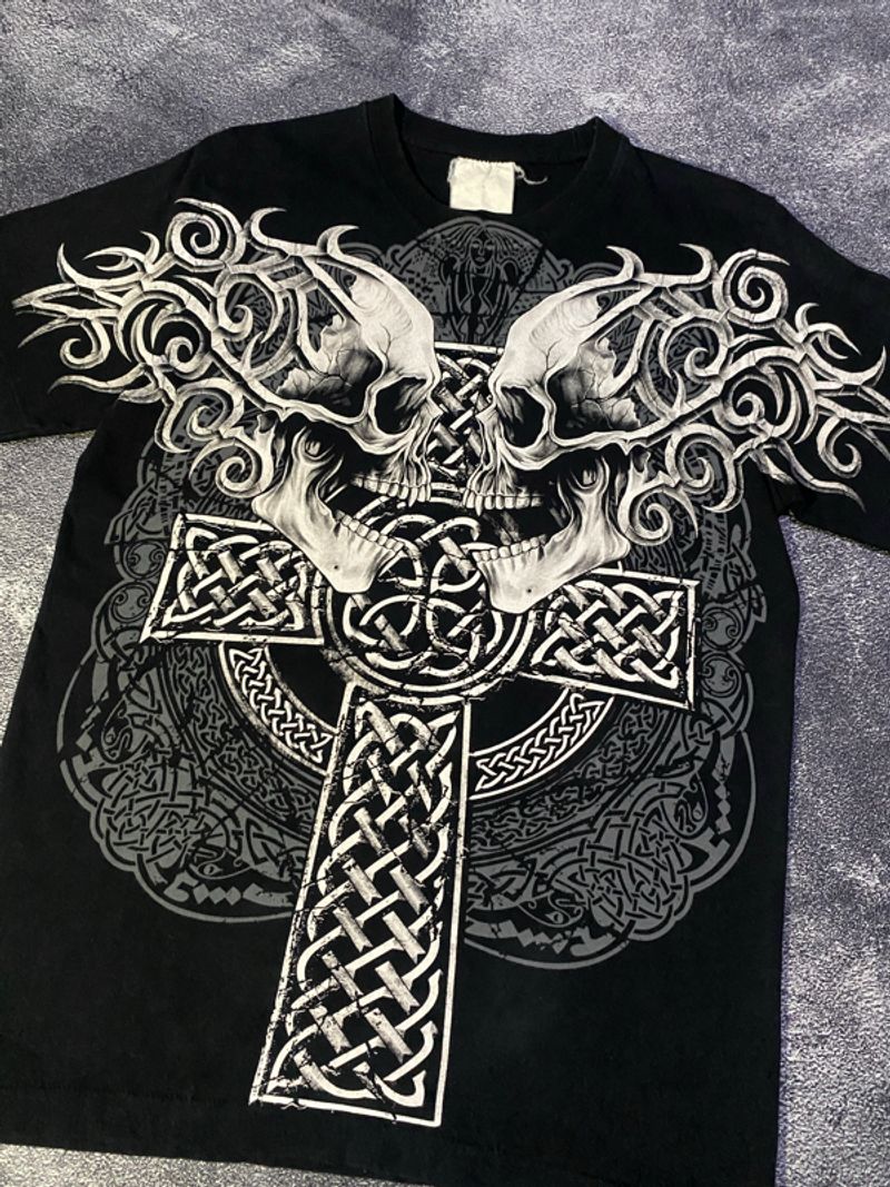 Tshirt Skull Cross Y2k, foto 4