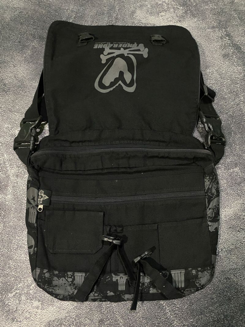Slingbag Punisher Skull Y2k, foto 3