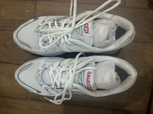 Saucony Progrid Triumph 4 Heritage White