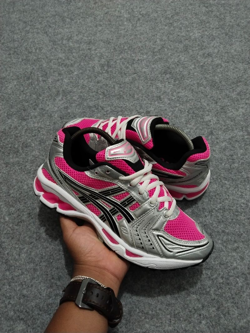 Asics, foto 2