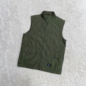 The Stori Vintage Plaid Nylon Vest Rompi Olive Green