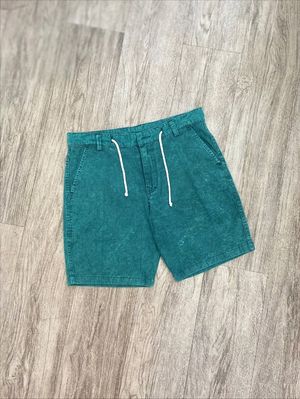 New arrival at store  // SHORT PANTS WASH