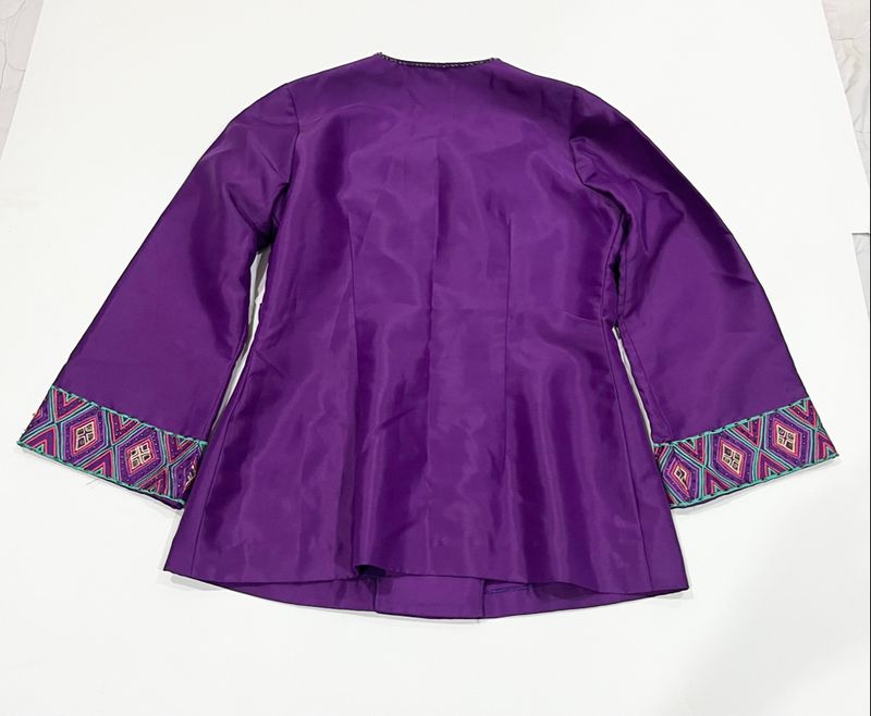 Kemeja Formal Ungu Batik Bunga Polos, foto 2