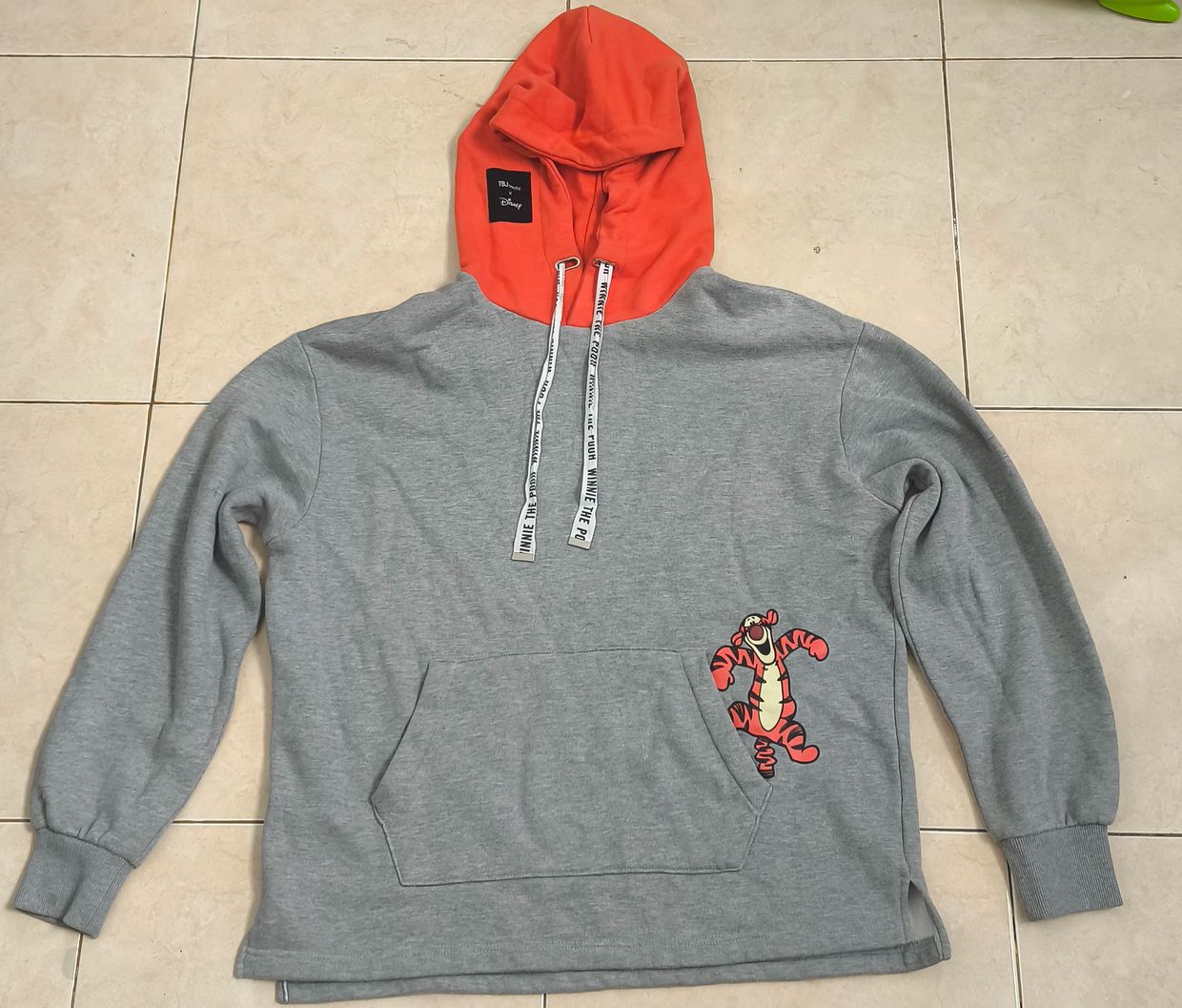 TBJ Nearby Minimalist Casual Hoody Pria orange gray