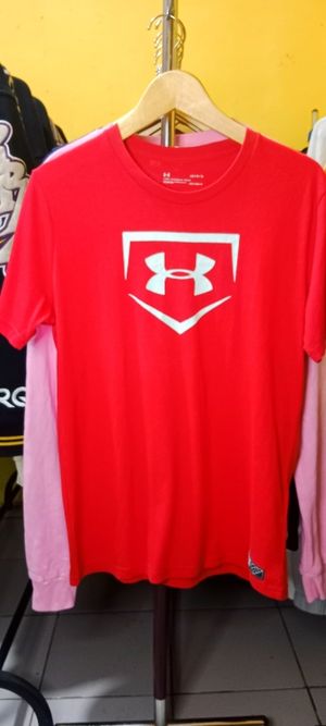 Kaos under armour merah