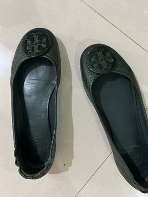 Sepatu flat shoes tory burch