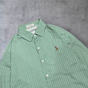 Kemeja Fashion salur logo kuda