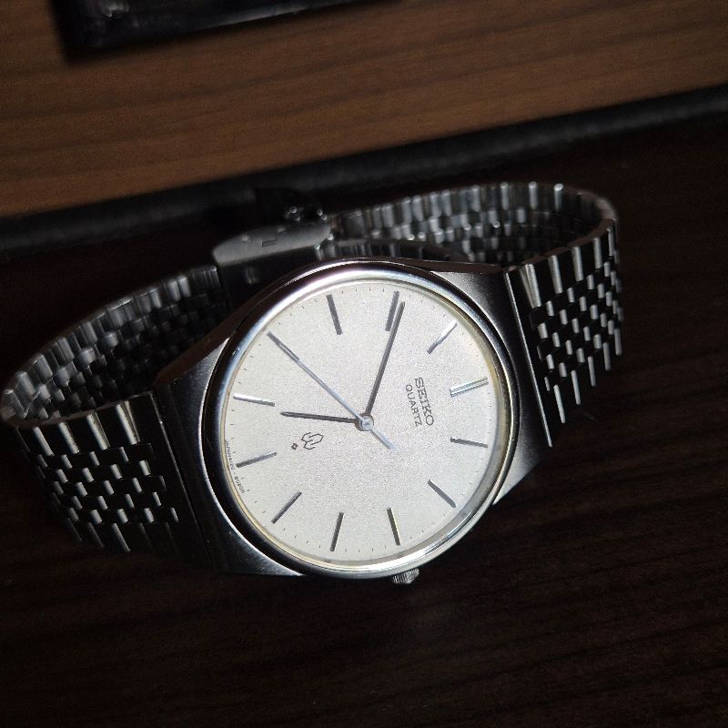 Seiko Quartz White Texture Dial Original - Jam Tangan Pria, foto 2
