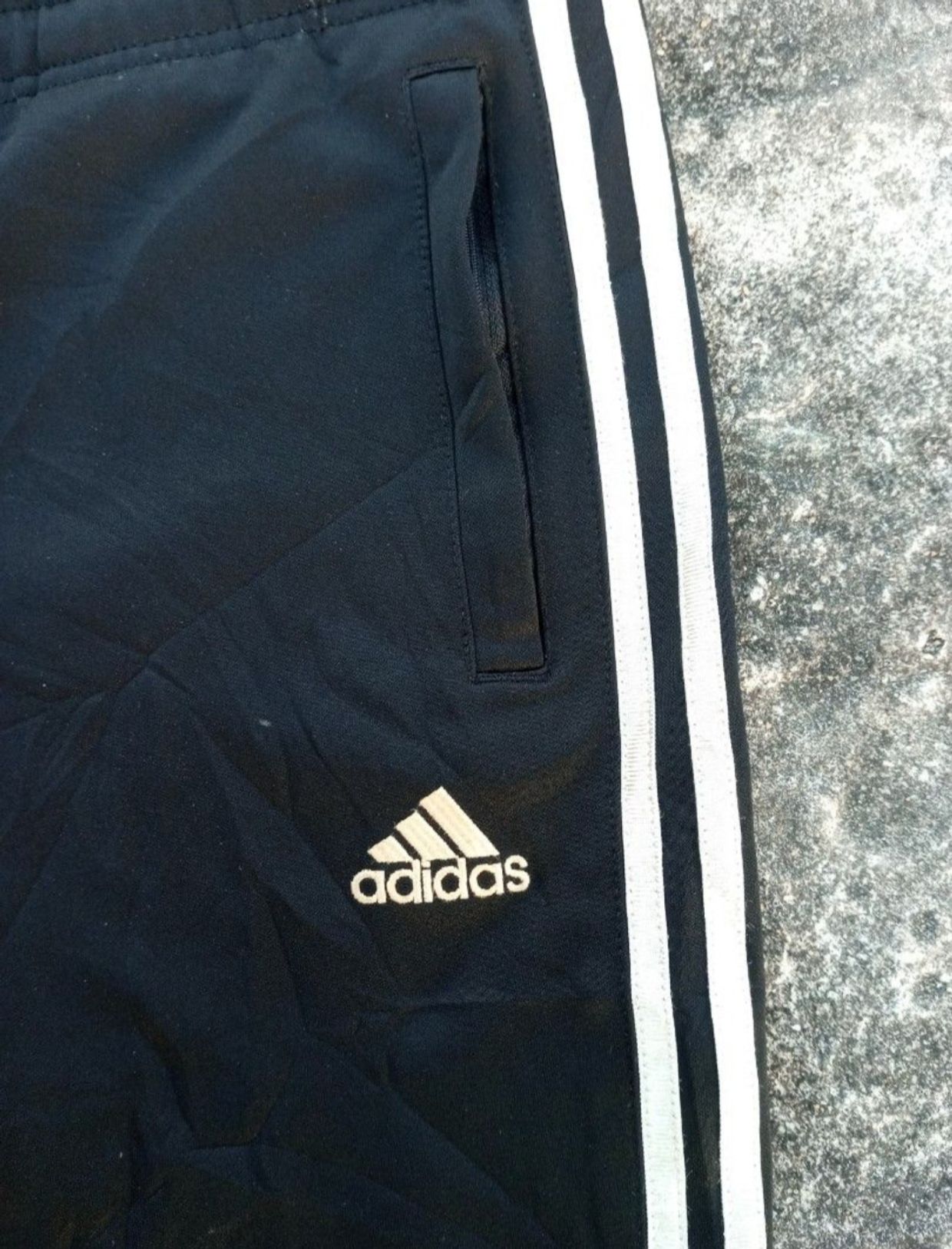 Adidas Minimalist Casual Pria black, foto 2