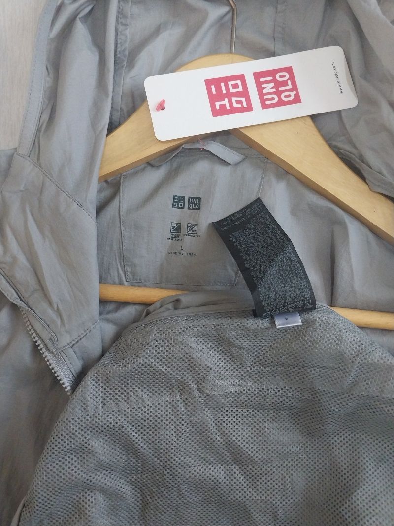 Uniqlo jacket running lightweight anti uv, foto 2