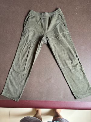 Uniqlo ankle pants