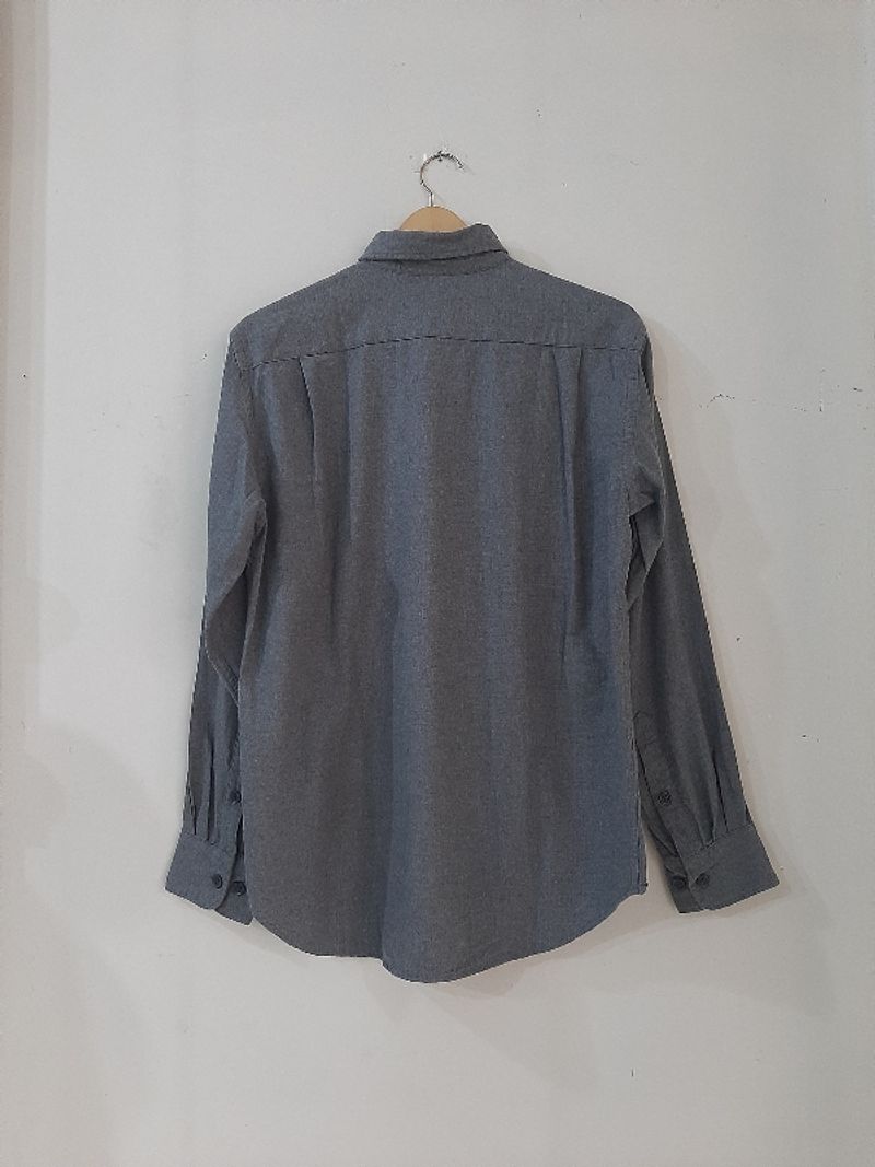Kemeja uniqlo, foto 2
