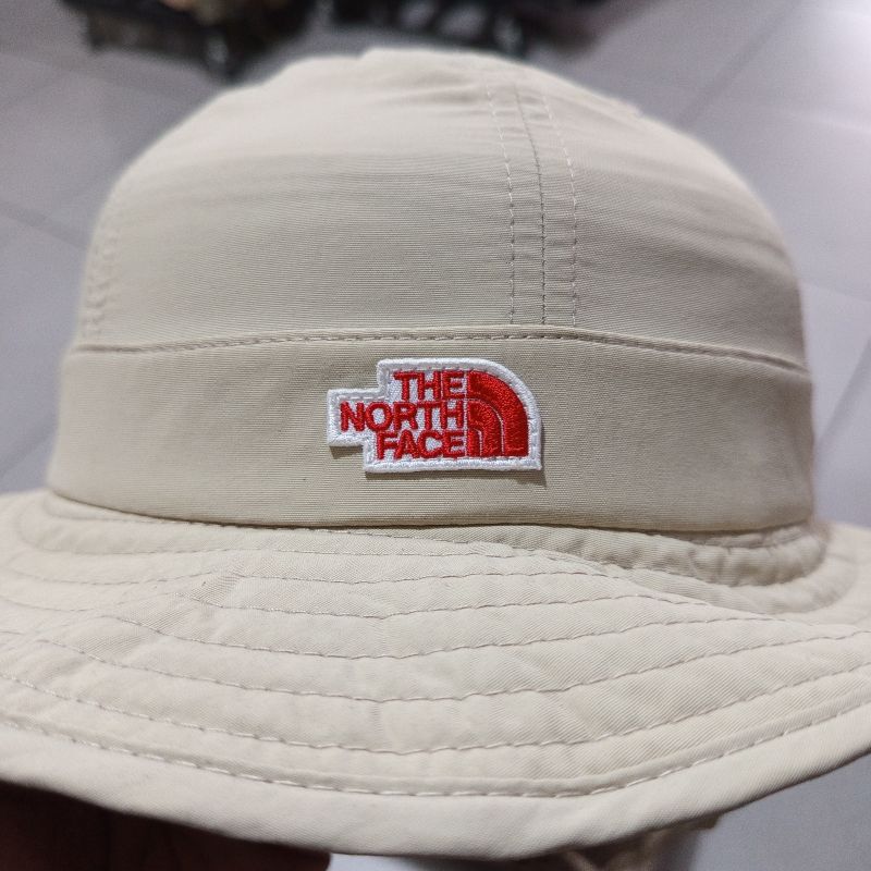 Bucket Hat TNF, warna krem muda, foto 2