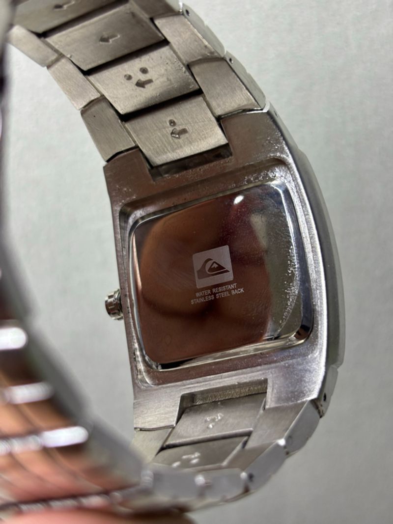 JAM QUIKSILVER RUBIK METAL - SILVER MERAH, foto 8