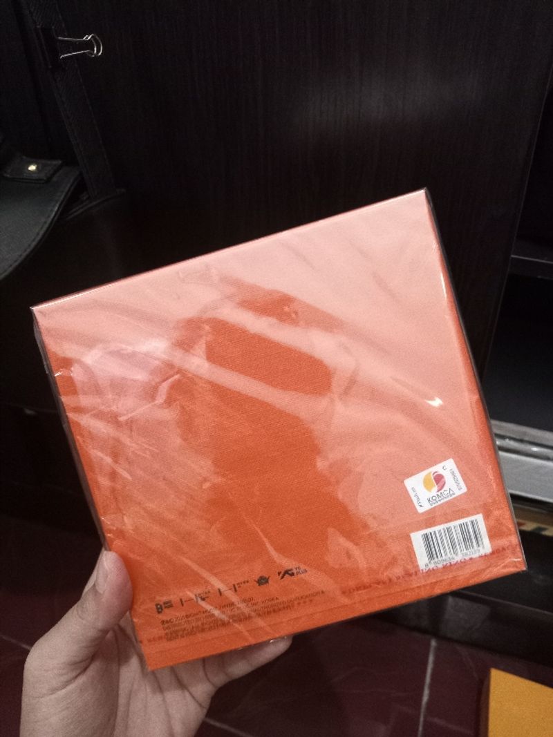 BTS Butter's Album (Peaches Version), foto 4