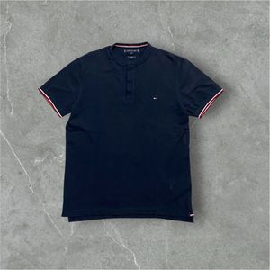 Kaos Kerah Tommy Hilfiger