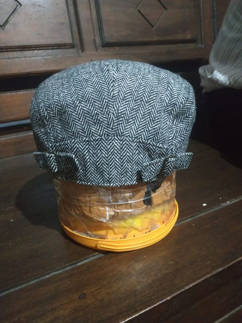 Topi Apollo Pierre Balmain, foto 4