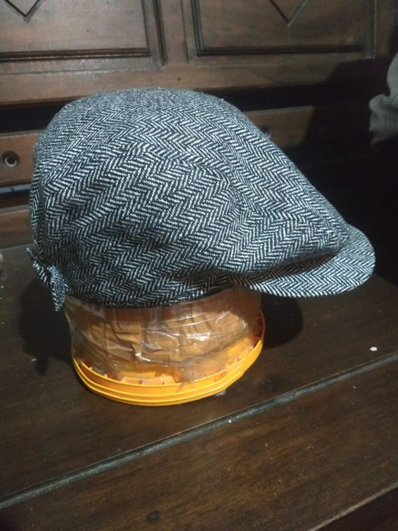 Topi Apollo Pierre Balmain, foto 3