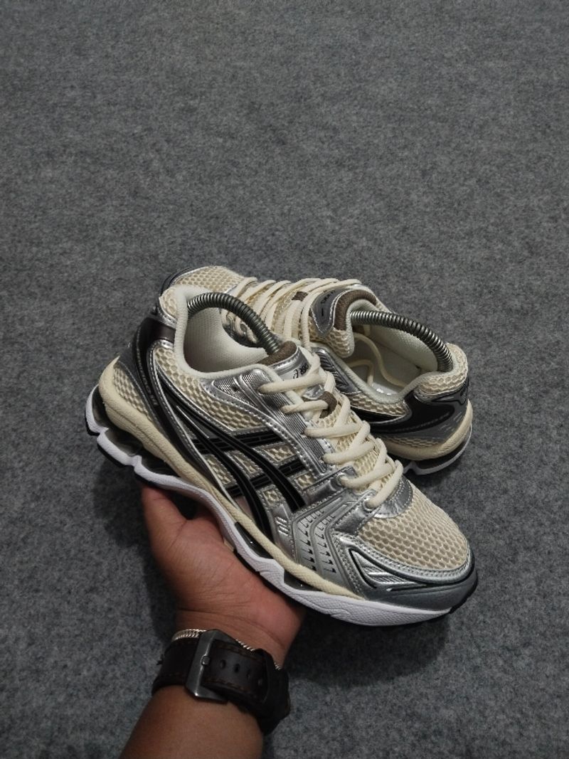 asics, foto 2
