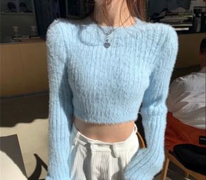 crop top furry