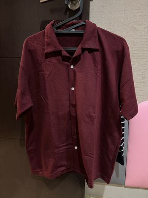 Kemeja pria maroon
