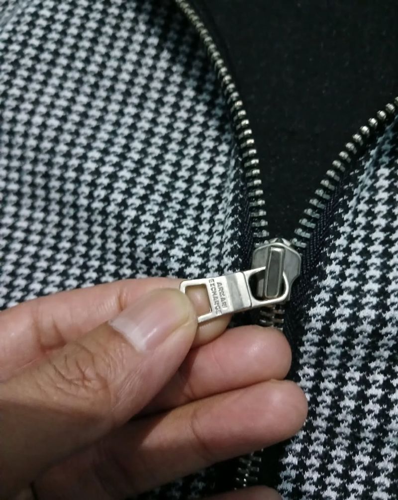 Jaket ARMANI EXCHANGE recomend bekas/second/preloved, foto 3
