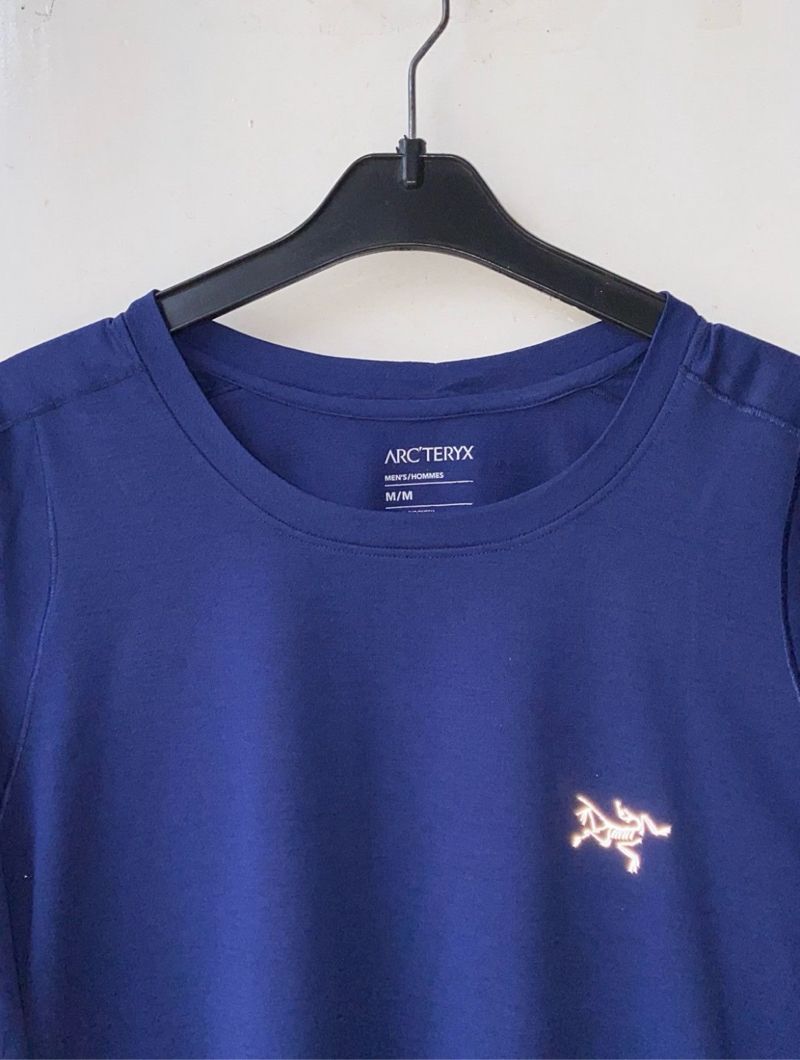 ARC’TERYX Navy T-shirt, foto 3